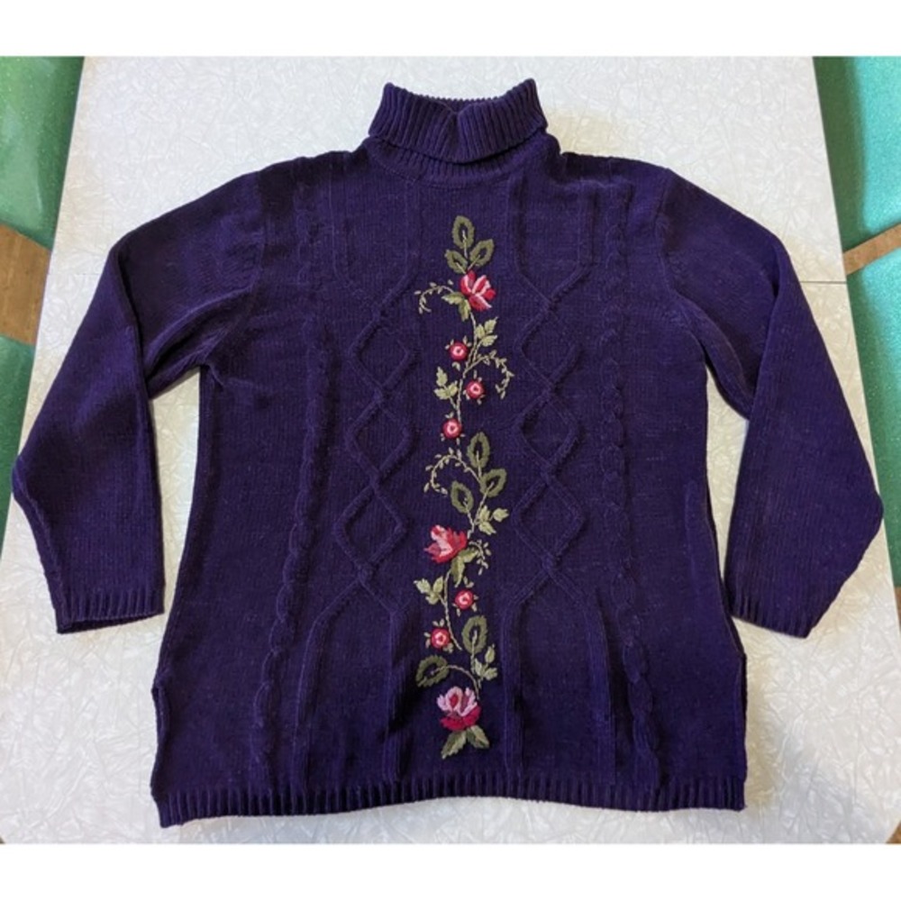 Women's Carolyn Taylor‎ Luxury Chenille Floral Embroidered Turtleneck Sweater M